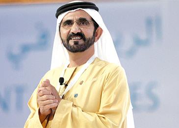محمد بن راشد يفاجئ رواد أحد مقاهي دبي‎
