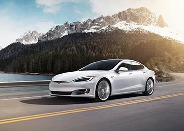 تسلا تنافس أوبر بسيارات روبوتية بالكامل... إليك التفاصيل