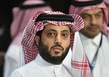 تركي آل الشيخ ينشر صورة لأغلى سيارة في العالم "ثمنها يبلغ 80 مليون جنيه إسترليني"