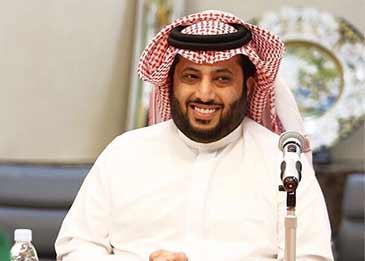 بالفيديو... آل شيخ يعثر على عازف الكمان وينشر فيديو لهما معًا