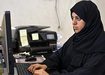 فتيات سعوديات يبدأن العمل في استقبال وحجوزات الفنادق بمكة
