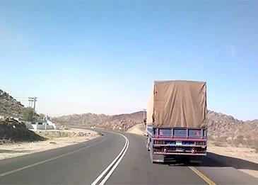 هذا الطريق بين جدة ومكة ... مدته 35 دقيقة