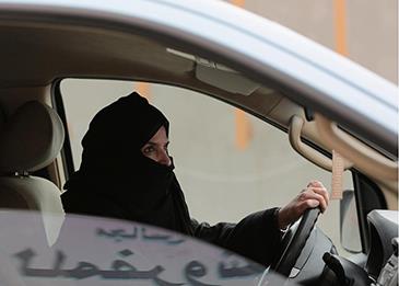 شركة أوبر تستعد لاستقبال الكباتن السعوديات