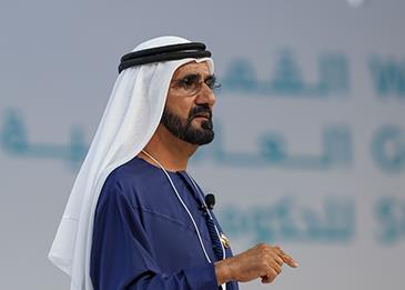 الشيخ محمد بن راشد يمهل الجهات المسؤولة فرصة 6 أشهر لزيادة نسبة رضا الموظفين