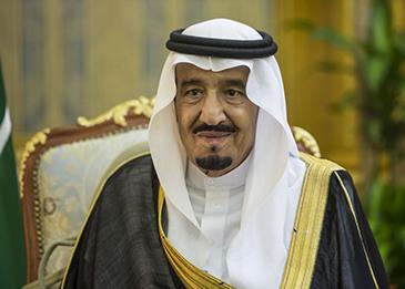 العاهل السعودي يوافق على تطبيق البرنامج الإلكتروني للإجازات المرضية