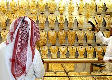 هل تراجع الإمارات الضريبة المضافة على تداولات المجوهرات؟