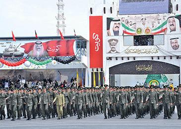 سقوط مفاجئ لطالب في حفل تخريج ضباط الكلية العسكرية