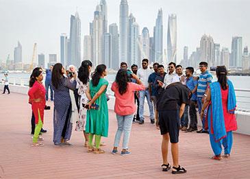 الإمارات: إعفاء مرافقي السياح دون 18 عامًا من رسوم التأشيرة يبدأ 15 يوليو