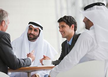 تحذير جديد من وزارة العمل السعودية حول الأجور... إليك التفاصيل