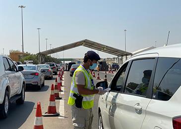 شرطة أبوظبي تتيح تخفيض المخالفات المرورية بنسبة 35 و25 بالمئة حتى 22 ديسمبر الجاري
