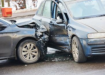 نظام آلي يمكّن المركبات من الإبلاغ ذاتيًا عن الحوادث المرورية في الإمارات