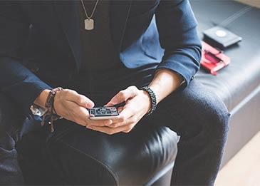 شركة ملابس تحلّ المشكلة الأبرز التي يعاني منها المتبضّعون عبر الانترنت