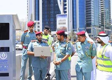 شاهد تدشين رادار خاص بمسار الحافلات ومركبات الأجرة في الشارقة