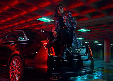 ’كاديلاك‘ ... شراكة جديدة مع مجموعة من الناشطين بعالم الموضة والفنّانين