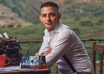 تناقضات الحياة بكل ارتباكاتها ... "حكاية تالا" لشاكر خزعل بالعربية