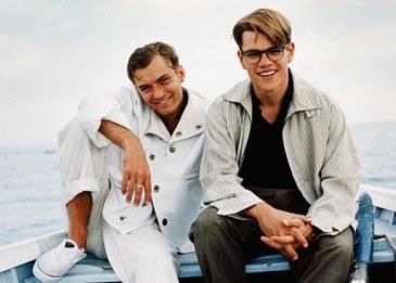 أكثر أبطال الأفلام أناقة على مر العصور