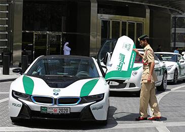 شرطة دبي تتكفل برعاية طفل حتى خروج والديه من السجن