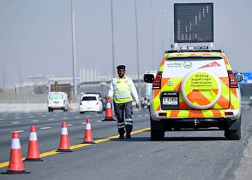 شرطة دبي توفر "خاصية القيادة" للسائقين لمعرفة أماكن الحوادث والازدحامات لتجنبها