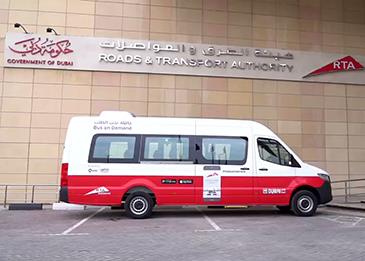 "طرق دبي" تدشن رسميًا خدمة "حافلة تحت الطلب"