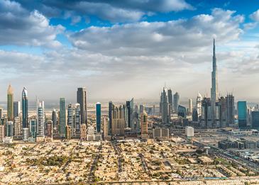 تصريح الماكثين خارج الإمارات لأكثر من 6 أشهر لا يشمل مقيمي دبي