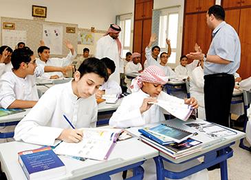 "صحة دبي" تلزم المدارس بتعيين موظف لمراقبة الإجراءات الصحية