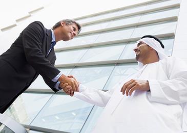 الإمارات تؤجل تنفيذ الغرامات لغير المشتركين في "التأمين ضد التعطل عن العمل"