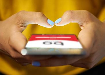 الإمارات تطلق تطبيق "Bawiq" لتوصيل طلبات البقالة مجانًا
