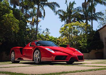 سيارة فيراري نادرة تباع في مزاد عبر الإنترنت بسعر قياسي