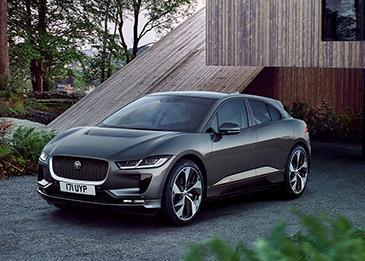 جاكوار I-PACE الكهربائية ترسخ مكانتها المتميزة بين أكثر السيارات أماناً على الطرقات