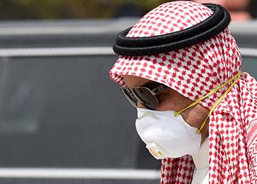 ألف ريال عقوبة عدم ارتداء الكمامات في السعودية