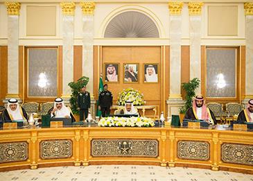 السعودية تصدر قرارًا جديدًا بشأن الوافدين وغرامة 5 آلاف دولار للمخالفين