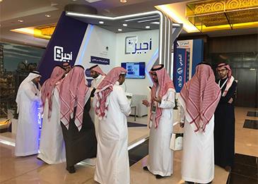 العمل السعودية تتيح خدمة إعارة العاملين في قطاع الغذاء