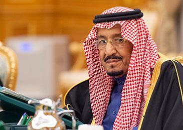 العاهل السعودي يصدر أمرًا بشأن المسجد النبوي
