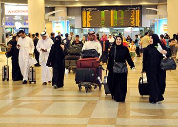 الكويت تدرس فتح المجال الجوي مع الدول المحظورة لـ"العمالة المنزلية فقط"