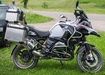 تطوير دراجة نارية ذاتية القيادة