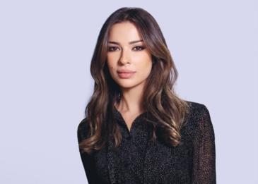 نادين نجيم تتحدث عن جرأتها في اختيار الملابس .. وهذا موعد اعتزالها