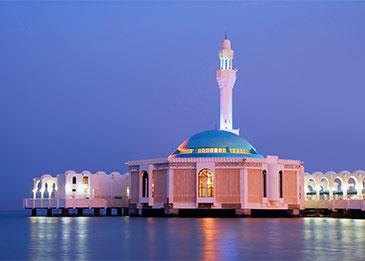 شاهد... مؤذن لم يتخلف عن الآذان طوال 40 عاماً رغم فقدانه البصر