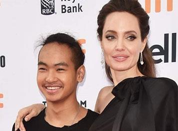 "حياتنا كانت جحيما" باكس يتهجم على والده بالتبني براد بيت  والأخير يرد