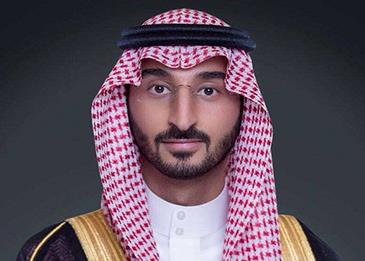 لخدمة الحجاج.. أمير سعودي يأمر بفتح محطات وقود مؤقتًا على طريق الساحل