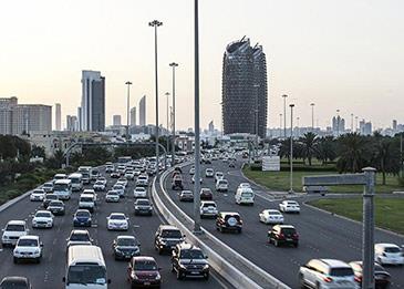 نقل بوابة التعرفة المرورية من جسر مصفح إلى مداخل بوابة أبوظبي تفادياً للازدحام