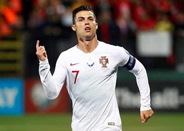 كريستيانو رونالدو موضوع أطروحة طالب إيطالي بعنوان "الظاهرة CR7"
