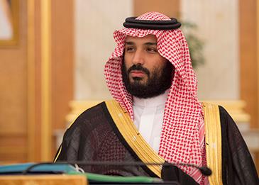 أمير الرياض يشيد بتوجيهات ولي العهد بتطوير محاور الطرق