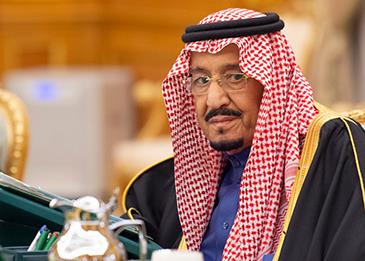الملك سلمان يدعو السعوديين والمقيمين لإقامة صلاة "الاستسقاء" يوم الخميس المقبل
