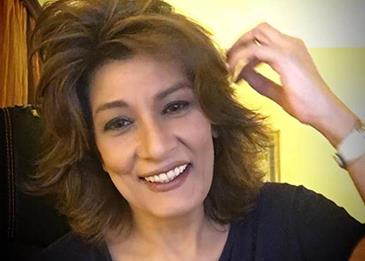 فنّانة مصرية مشهورة ...  وإصابتها بالسرطان
