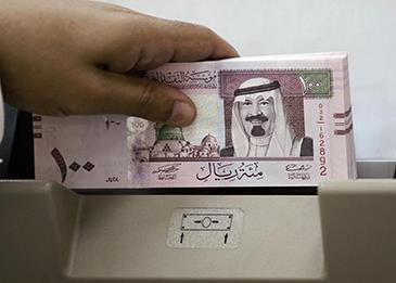 السعودية لن تسمح لأحد بالمضاربة على الريال السعودي