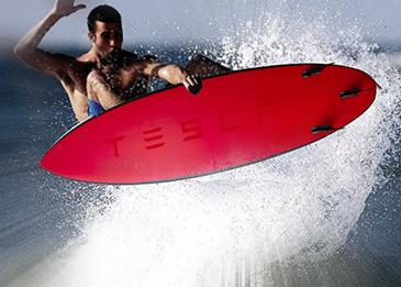 ألواح التزلج على المياه جديد تسلا... إصدار محدود ومواصفات مميزة
