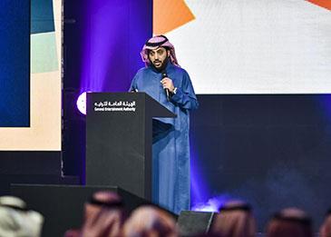 تركي آل الشيخ يعلن عن مفاجأة للسودانيين المقيمين بالمملكة