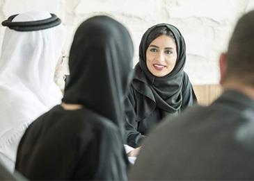 رفع نسبة تمثيل المرأة الإماراتية في المجلس الاتحادي.. وولي عهد أبوظبي وحاكم دبي يعلقان
