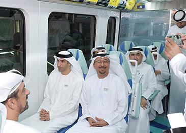 "إمارات بلا مركبات"... 20 ألف مشارك يتجهون لاستخدام المواصلات العامة