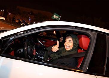 هذه هي طريقة استخراج رخصة قيادة للمرأة في السعودية!